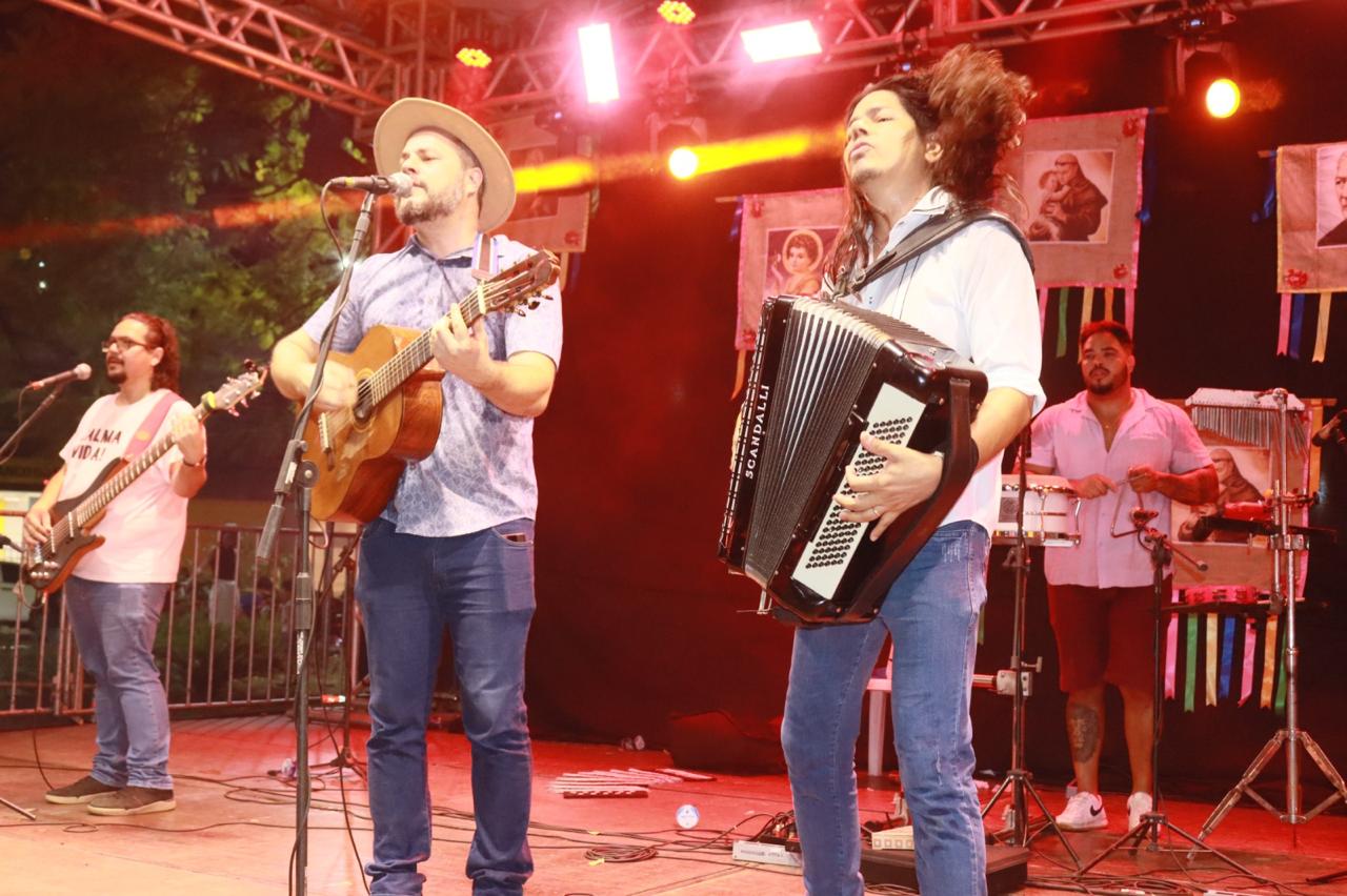 Festival celebra cultura nordestina com shows e programação gratuita em Cuiabá