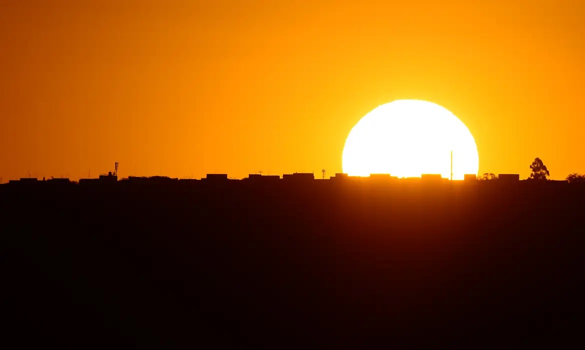 Horário de verão: cientistas fazem manifesto contra volta da medida