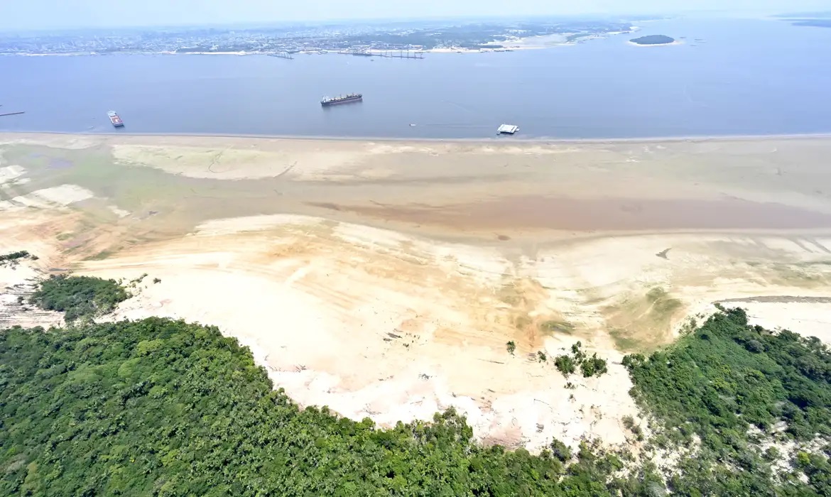 Relatório do Cemaden alerta para estiagem severa no país